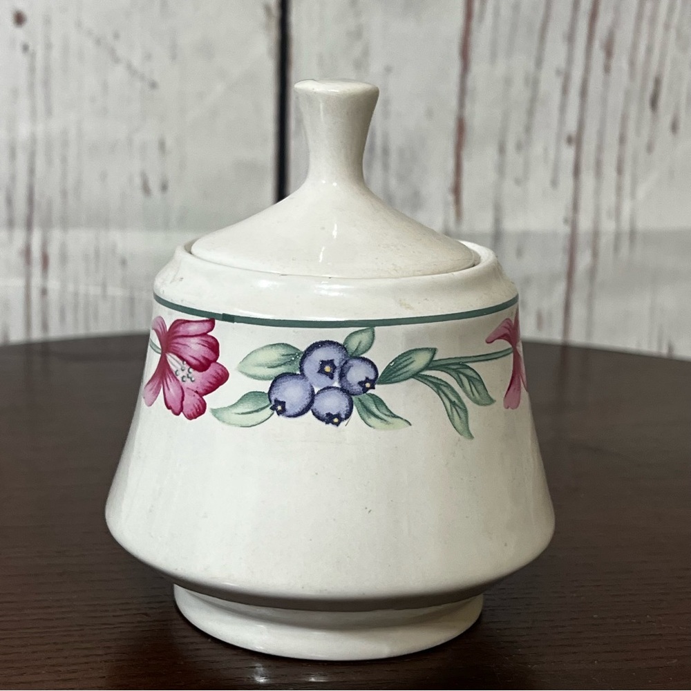 Oneida Tulip garden Floral Ceramic Sugar Bowl vintage collectible - Picture 3 of 6